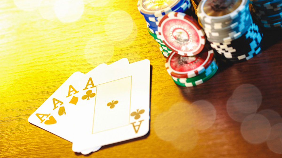 poker vs blackjack