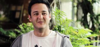 Spela live eller online?